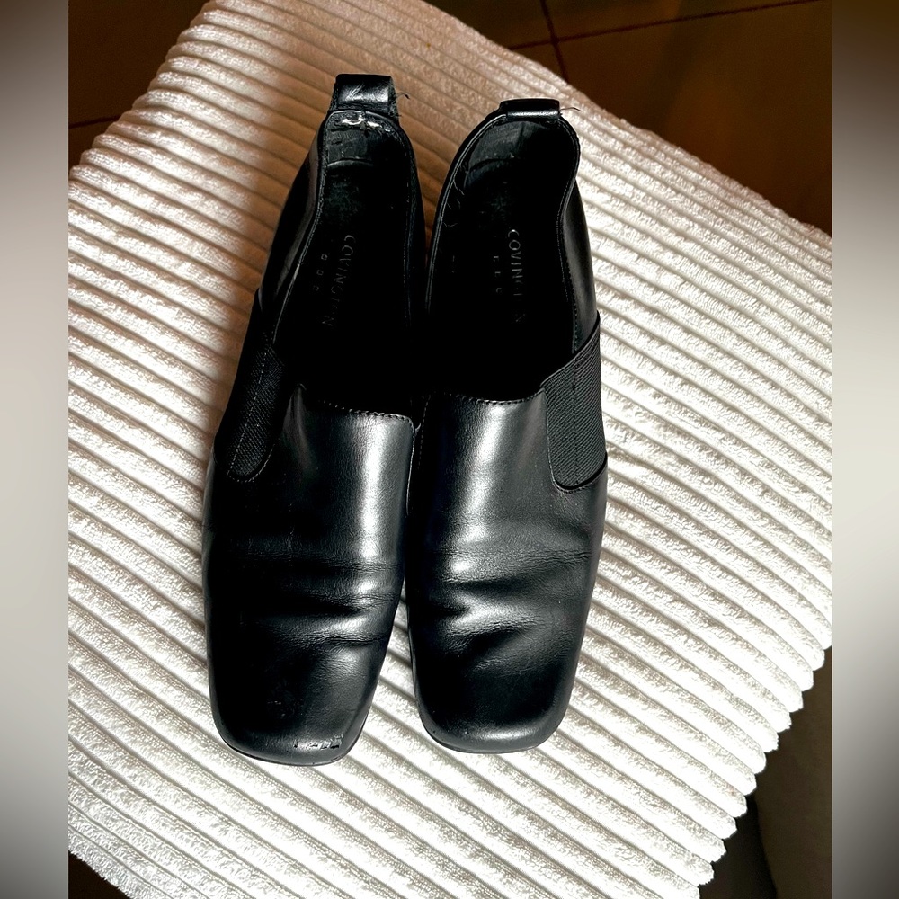 Covington Black Leather Low Heel Slip On Loafer Shoes